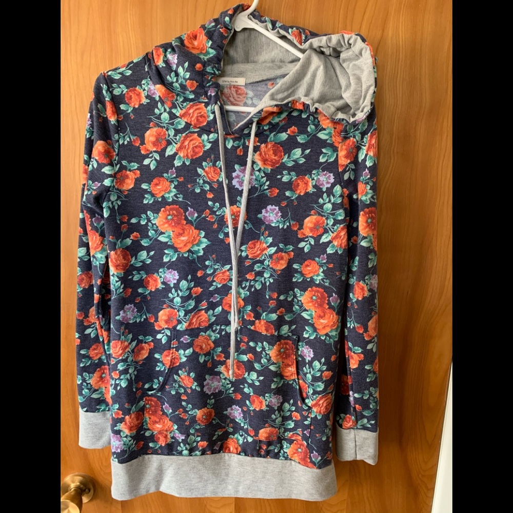 12pm by Mon Ami hoodie. Size small.